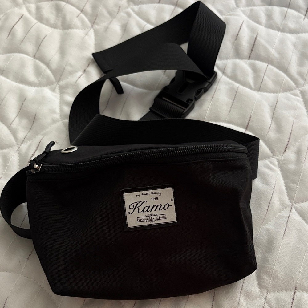 Kamo Black Belt Bag